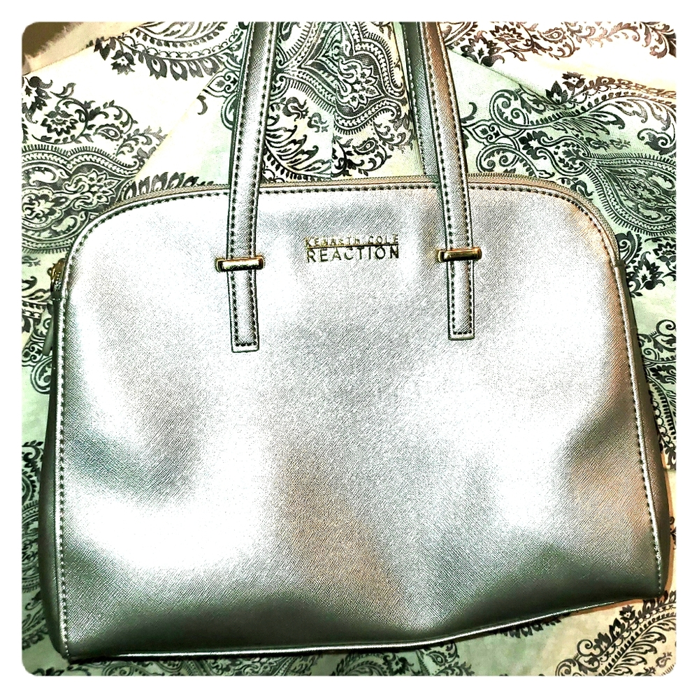 Kenneth Cole Purse - Great Condition